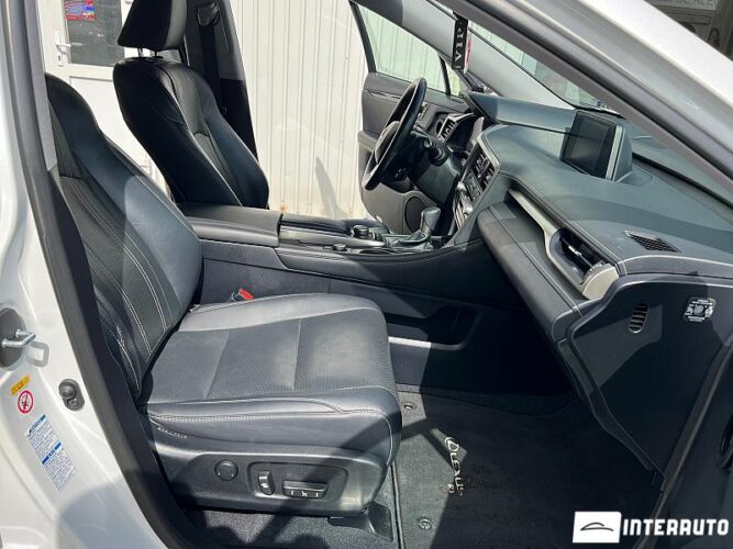 Lexus RX 300 45 interauto-car