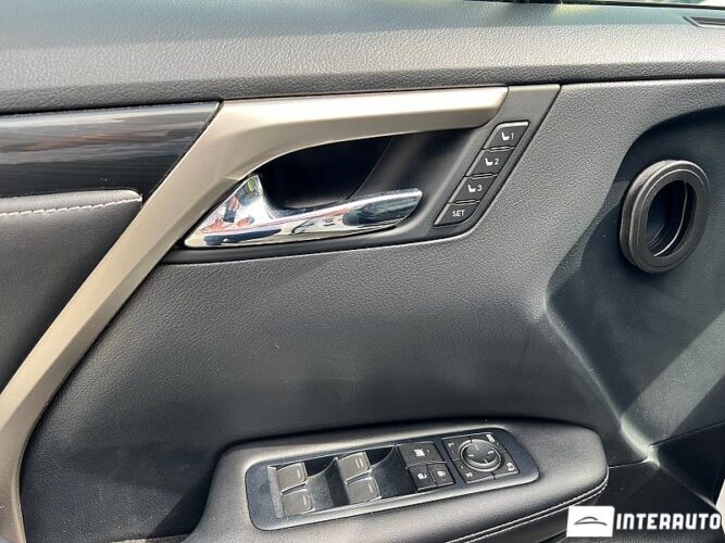 Lexus RX 300 42 interauto-car