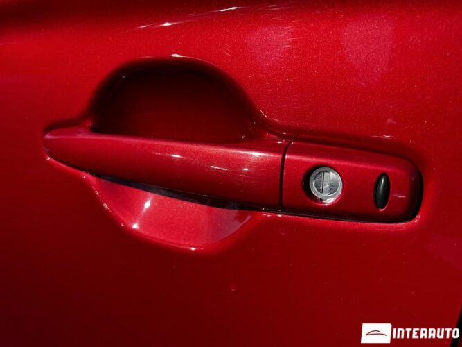 Mitsubishi Outlander 46 interauto-car