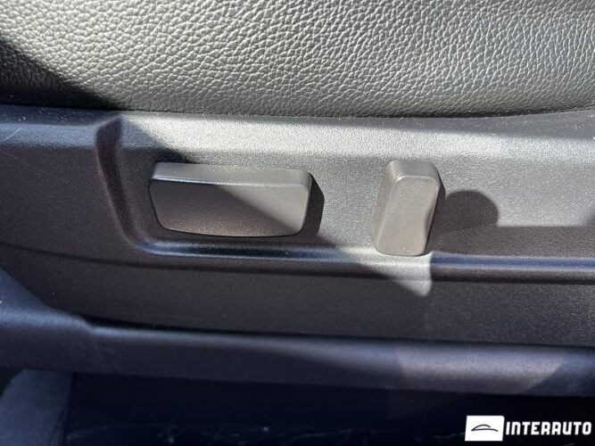 Mitsubishi Outlander 45 interauto-car