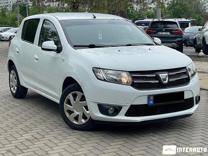 Dacia Sandero 27 interauto-car