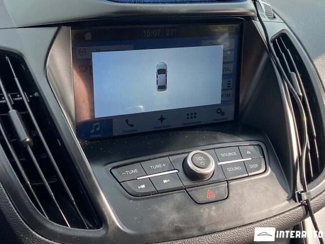 Ford Kuga 37 interauto-car