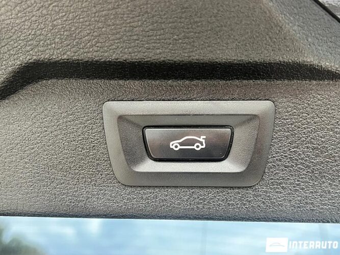 BMW X5 2.5D 52 interauto-car