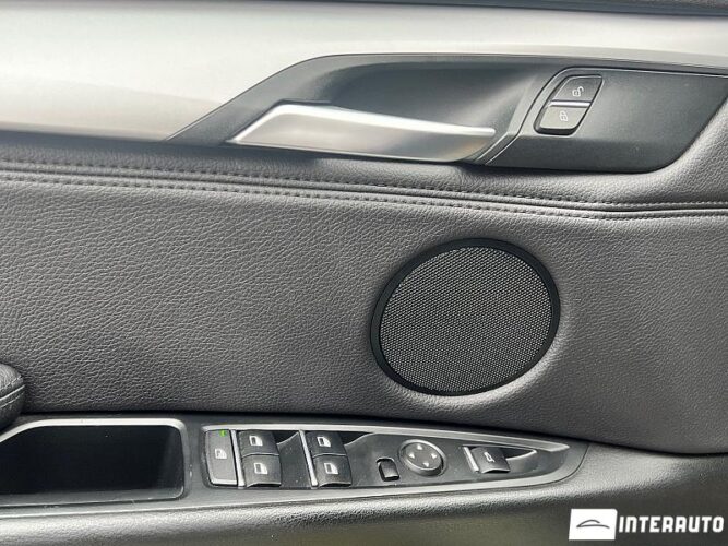 BMW X5 2.5D 51 interauto-car