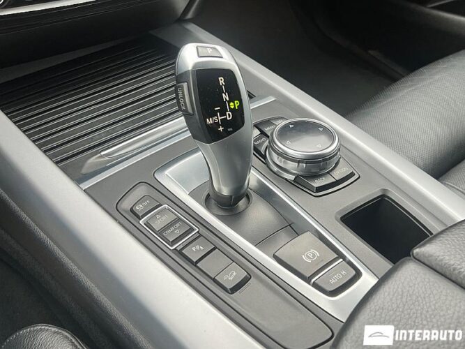 BMW X5 2.5D 46 interauto-car