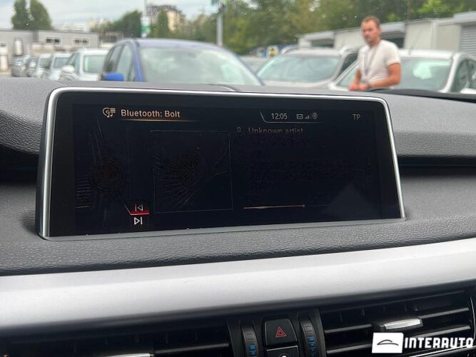 BMW X5 2.5D 43 interauto-car