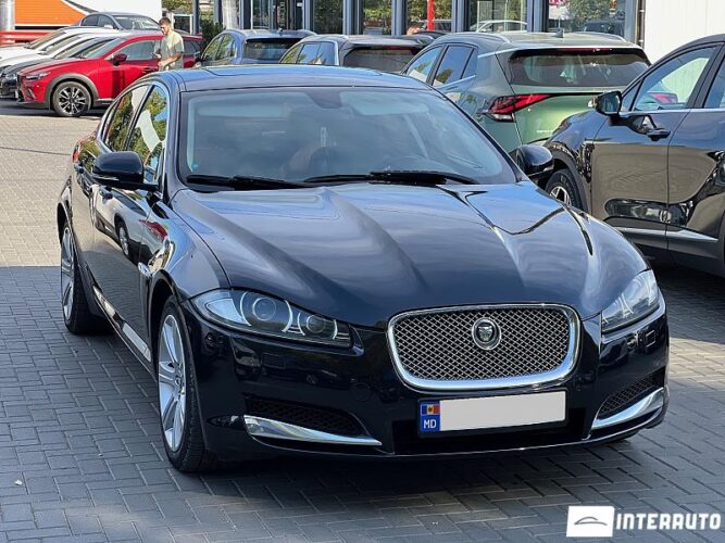 Jaguar XF 33 interauto-car