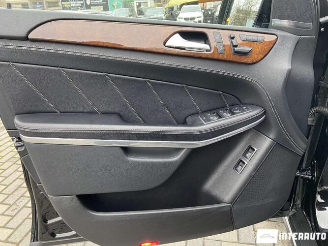 Mercedes GL 500 39 interauto-car