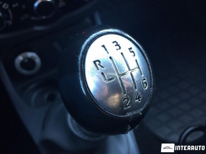 Dacia Duster 47 interauto-car