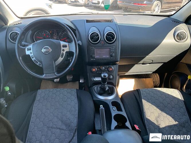 Nissan Qashqai+2 33 interauto-car