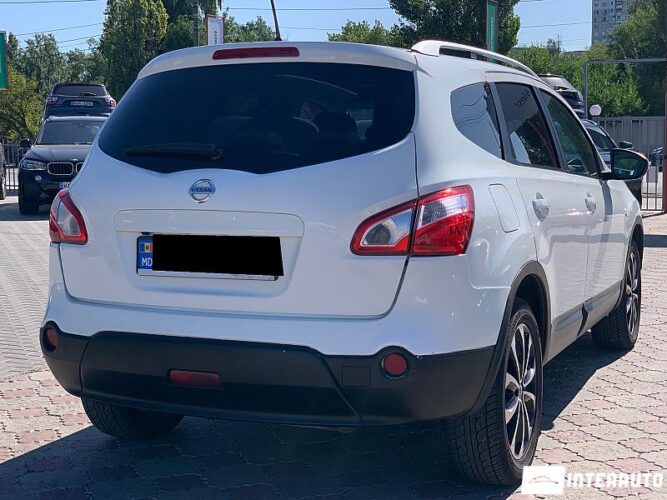 Nissan Qashqai+2 29 interauto-car