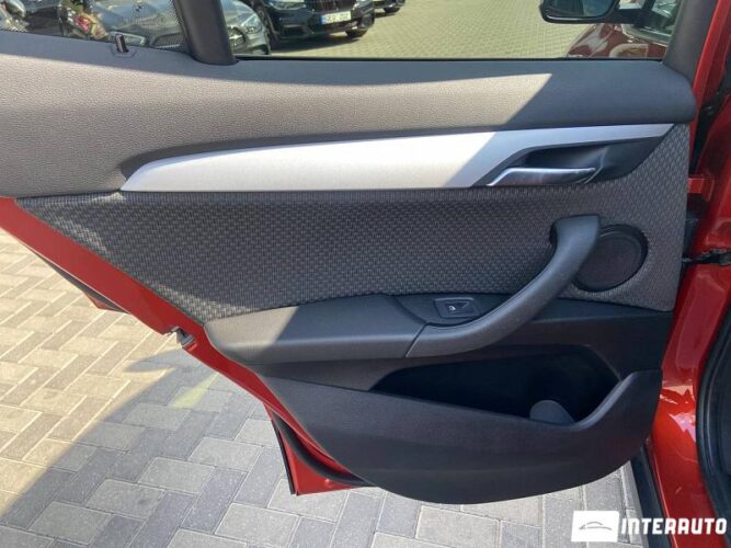 BMW X2 1.8i 47 interauto-car