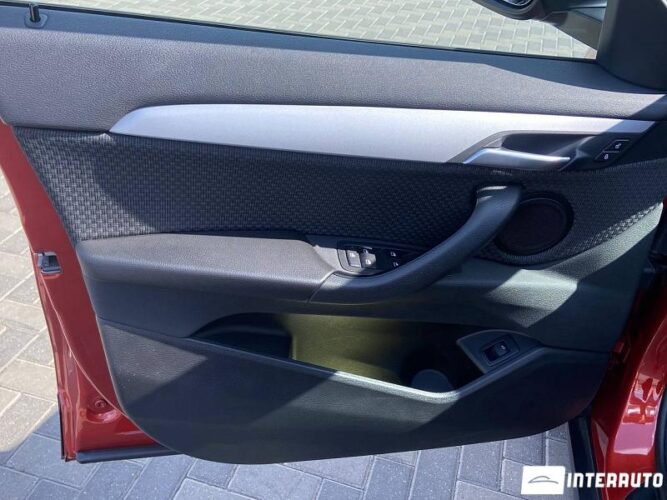 BMW X2 1.8i 36 interauto-car