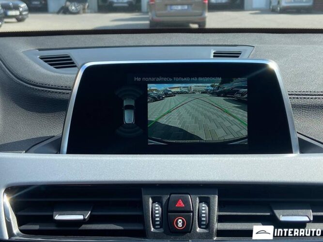 BMW X2 1.8i 42 interauto-car