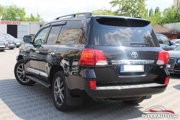 Toyota Land Cruiser 28 interauto-car