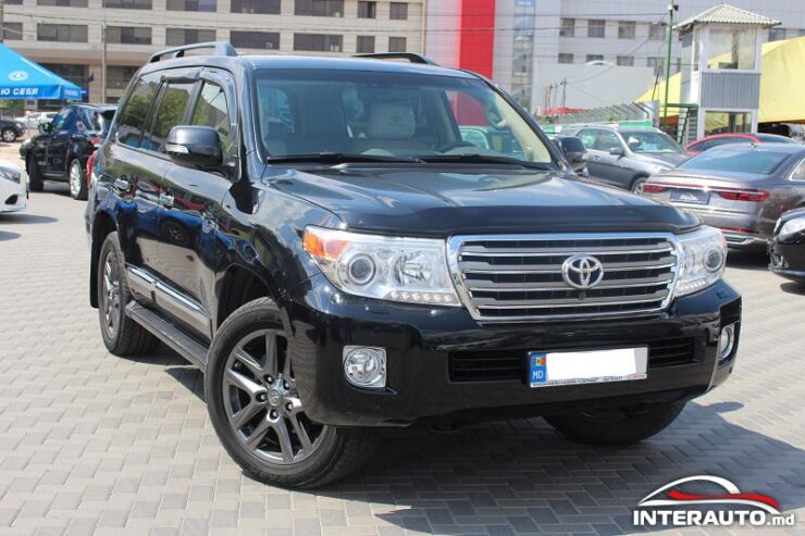 Toyota Land Cruiser 27 interauto-car