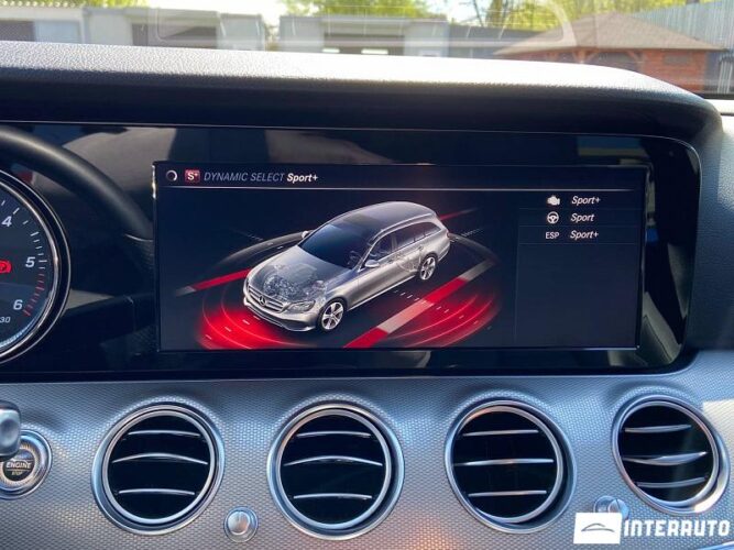 Mercedes E 220 40 interauto-car