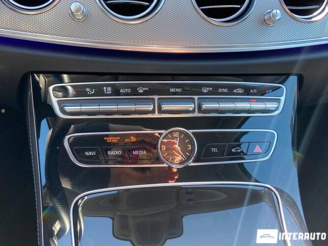 Mercedes E 220 43 interauto-car