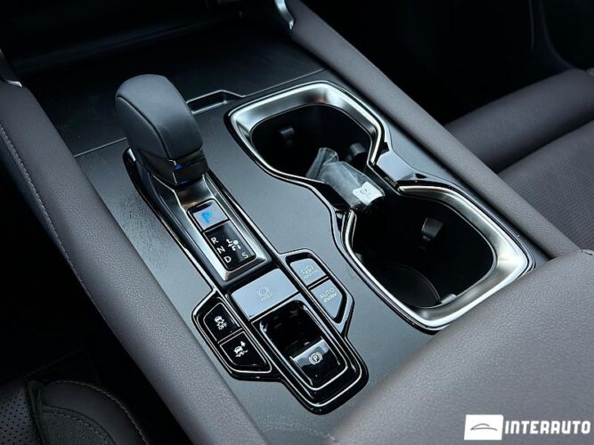 Lexus RX 450h 53 interauto-car