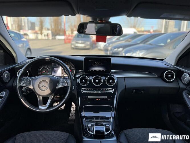 Mercedes C 200 46 interauto-car
