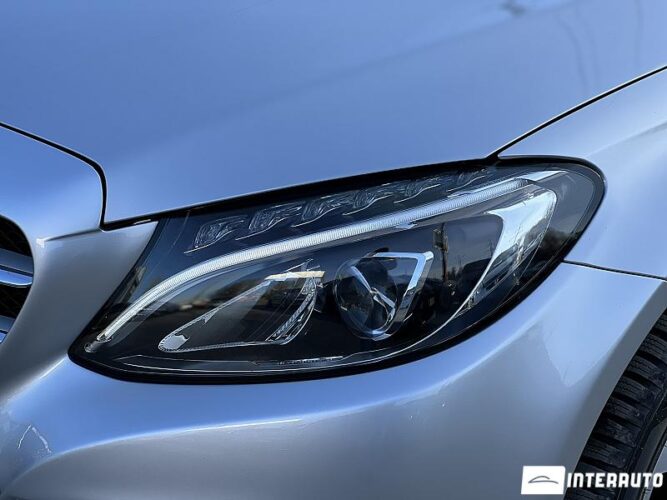 Mercedes C 200 36 interauto-car