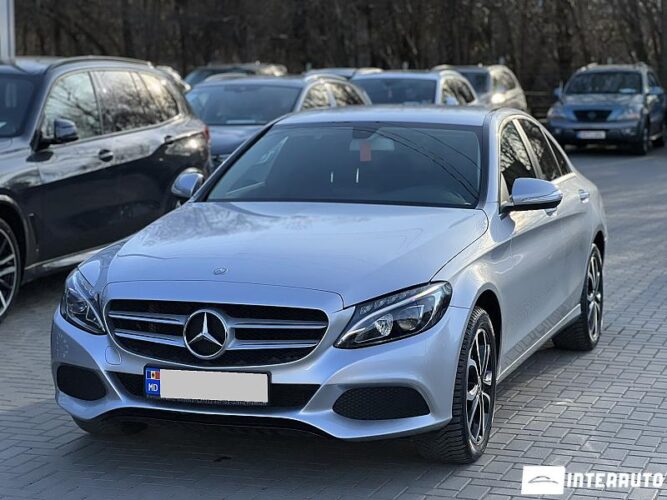 Mercedes C 200 32 interauto-car
