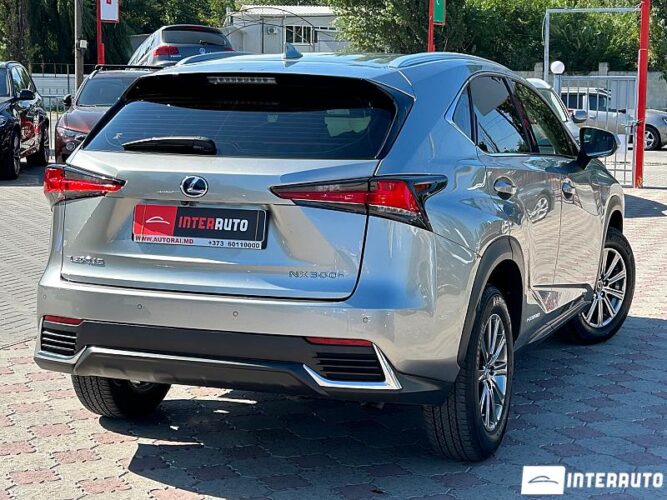 Lexus NX 300H 28 interauto-car