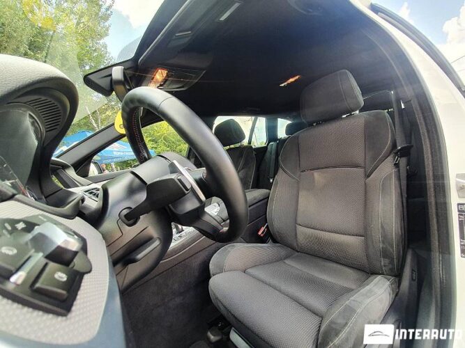 BMW 520 42 interauto-car