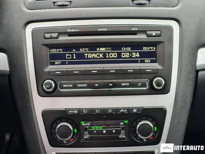 Skoda Octavia 40 interauto-car