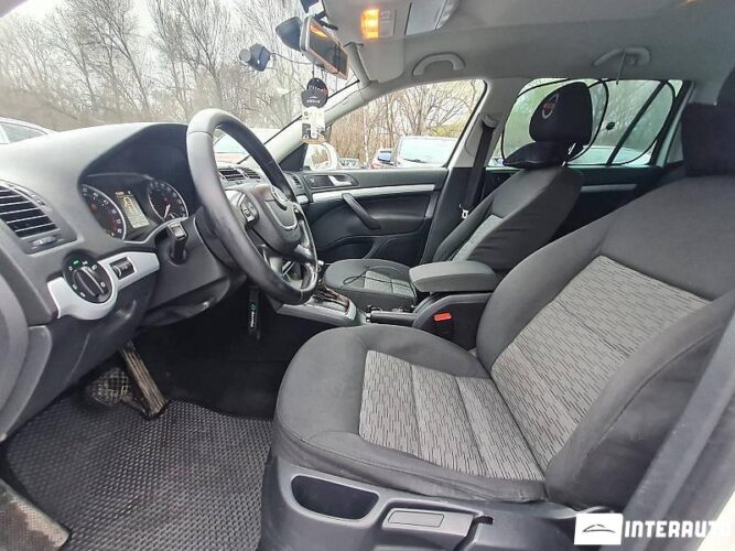 Skoda Octavia 32 interauto-car