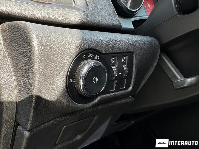 Opel Astra 34 interauto-car