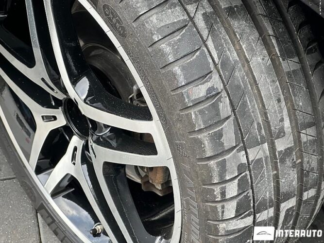 Mercedes GLE 250 57 interauto-car