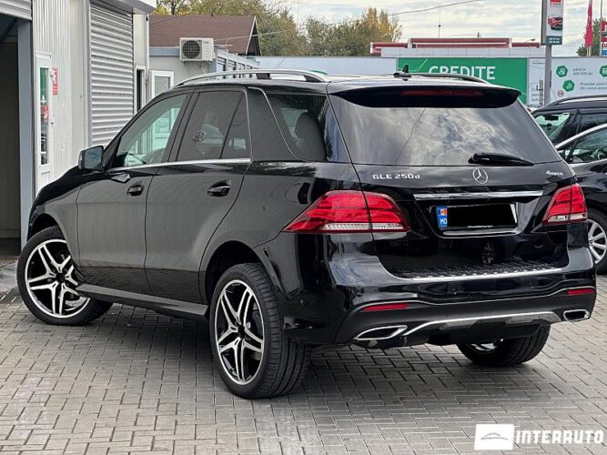 Mercedes GLE 250 38 interauto-car