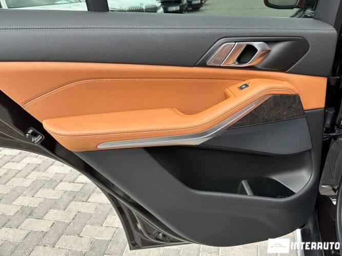 BMW X5 4.5e 58 interauto-car