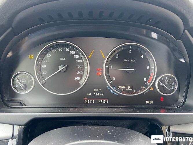 BMW X5 2.5D 37 interauto-car