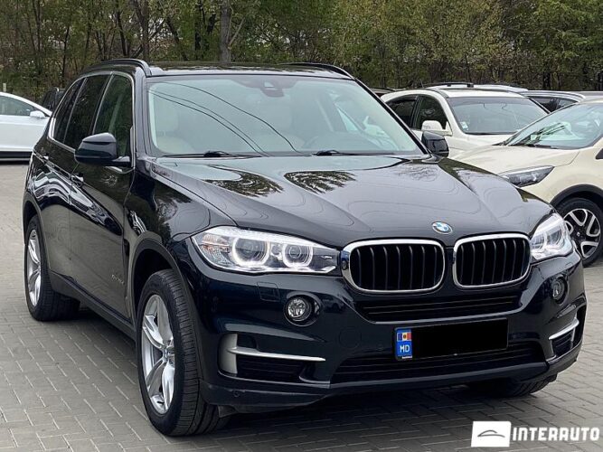 BMW X5 2.5D 31 interauto-car