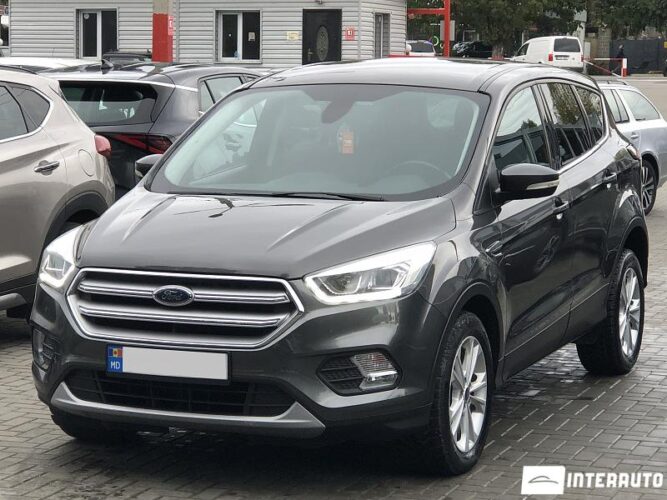 Ford Kuga 31 interauto-car