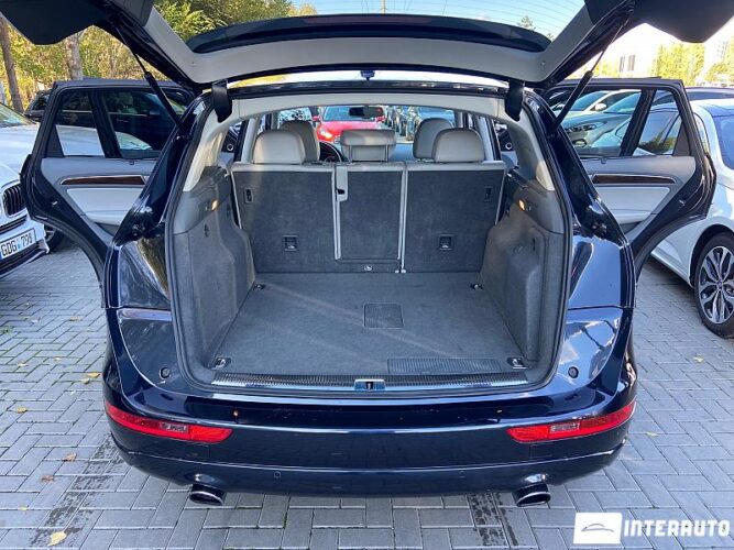 Audi Q5 35 interauto-car