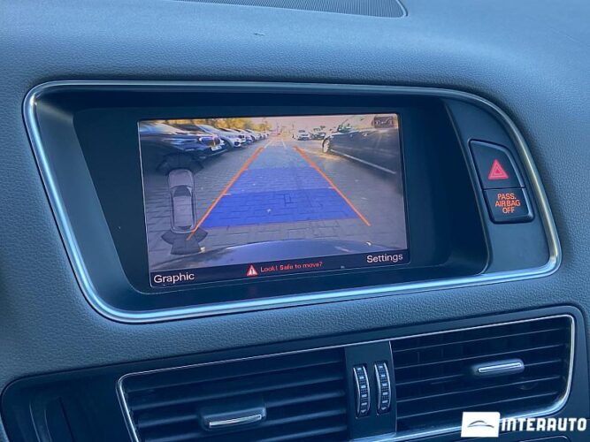 Audi Q5 42 interauto-car