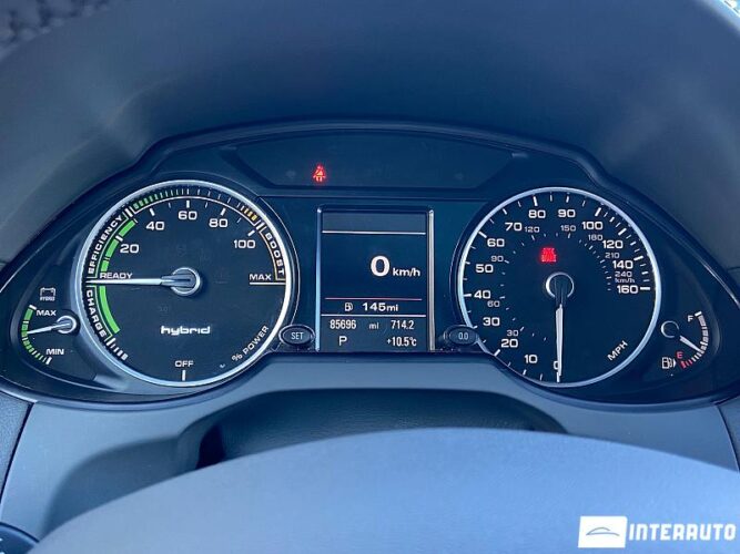 Audi Q5 41 interauto-car