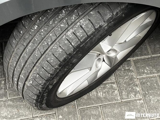 Skoda Superb 52 interauto-car