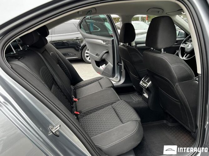 Skoda Superb 50 interauto-car