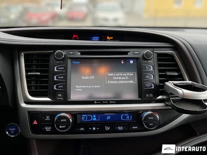 Toyota Highlander 56 interauto-car