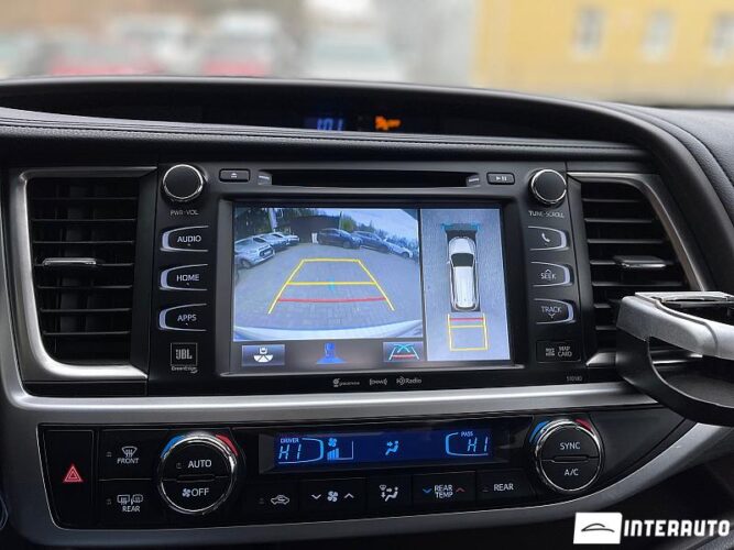 Toyota Highlander 57 interauto-car