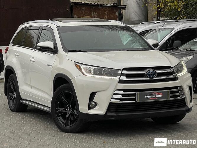 Toyota Highlander 42 interauto-car