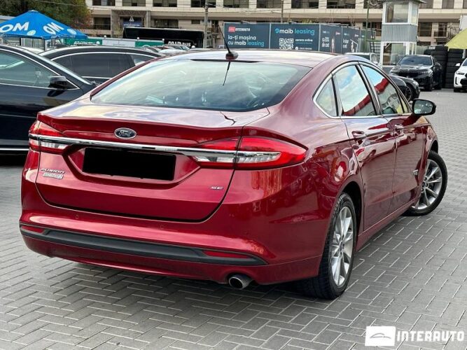 Ford Fusion 34 interauto-car