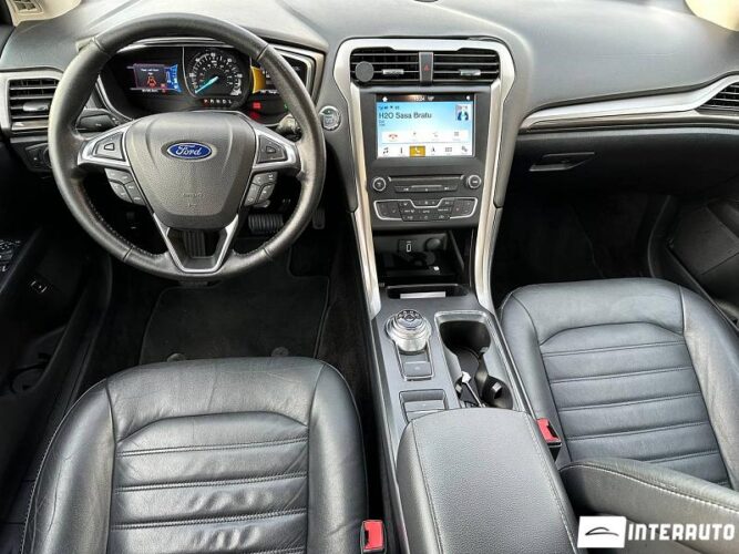 Ford Fusion 47 interauto-car