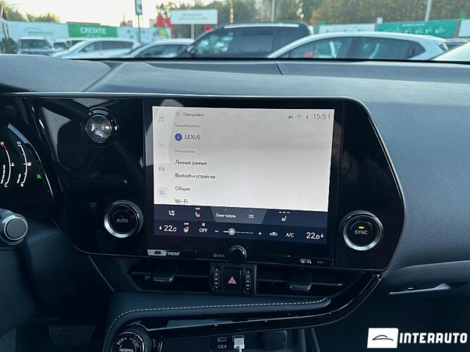 Lexus NX 200 45 interauto-car