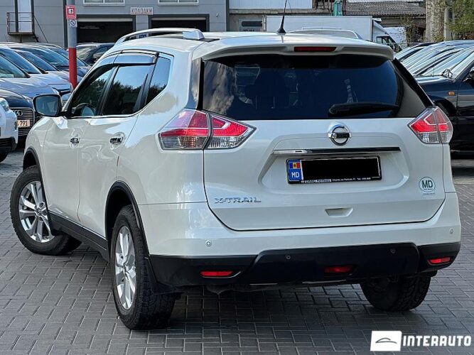 Nissan X-Trail 42 interauto-car