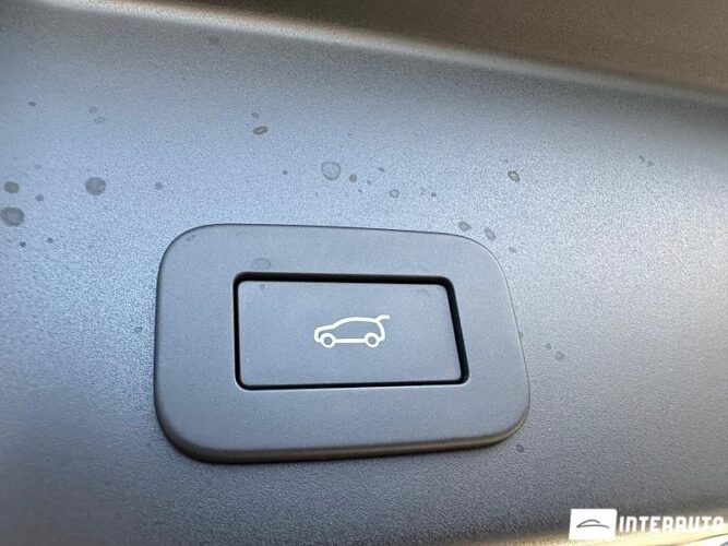 Land Rover Range Rover Evoque 56 interauto-car